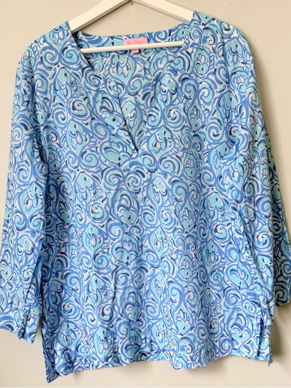 Lilly Pulitzer Sky and Navy Swirl V-Neck Tunic
